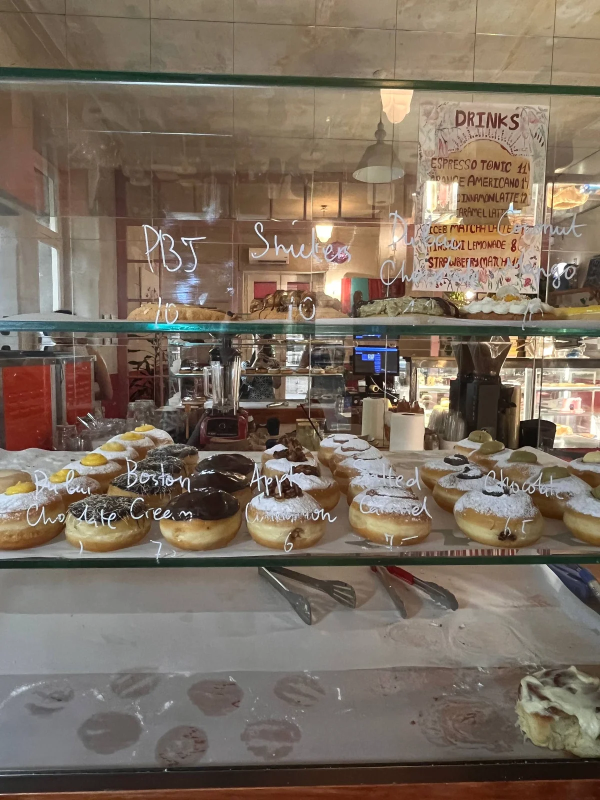 Ganjina Dessert Shop