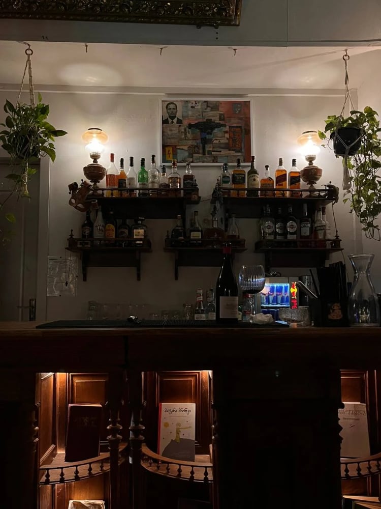 Cafe Dante — Tbilisi