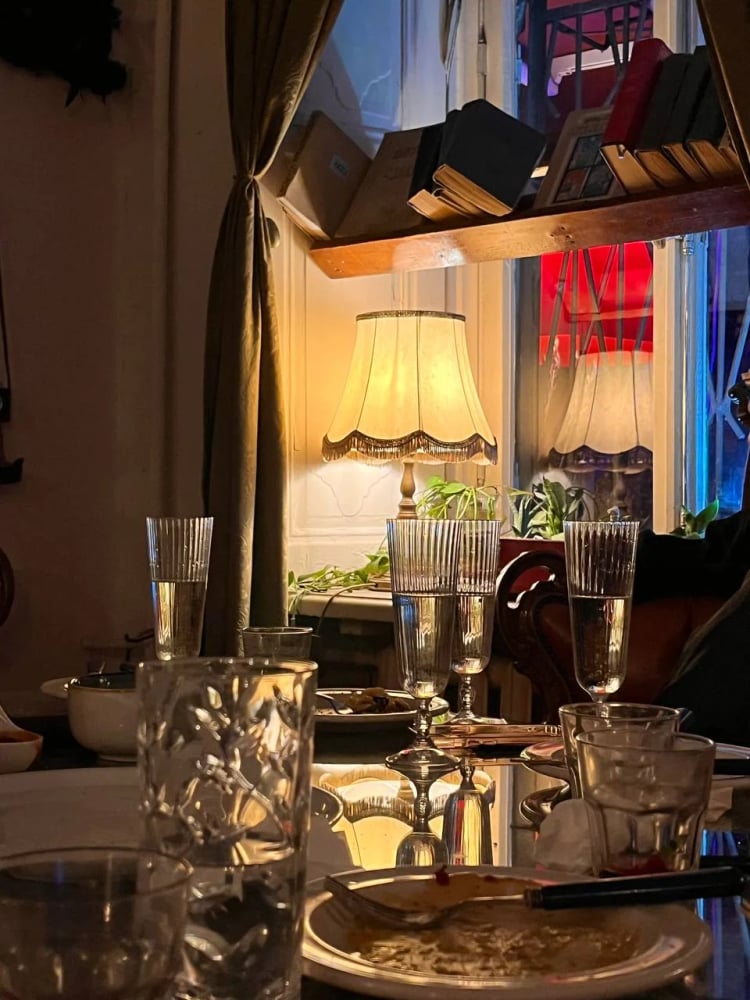 Cafe Dante — Tbilisi