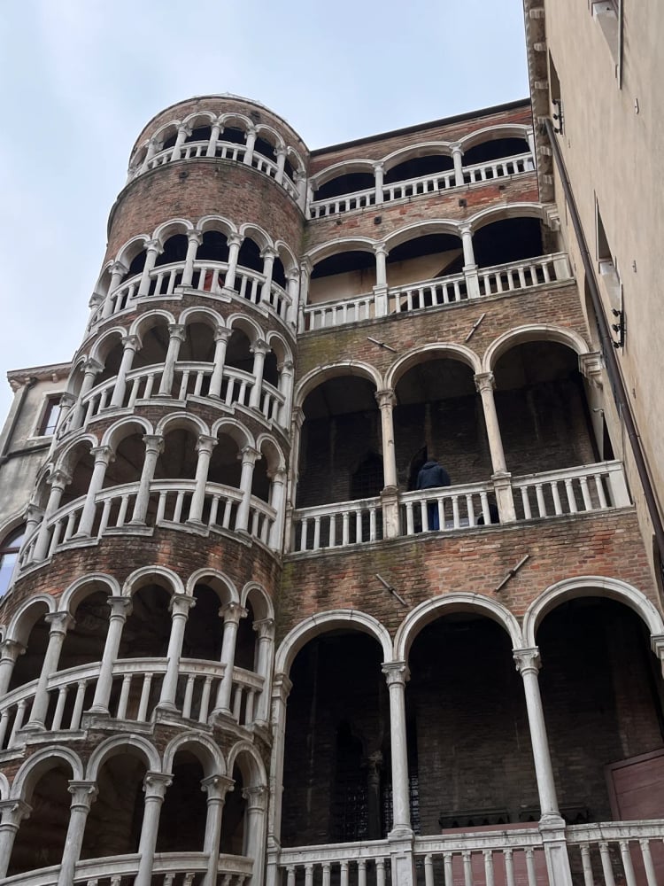 Palazzo Contarini del Bovolo — Venice
