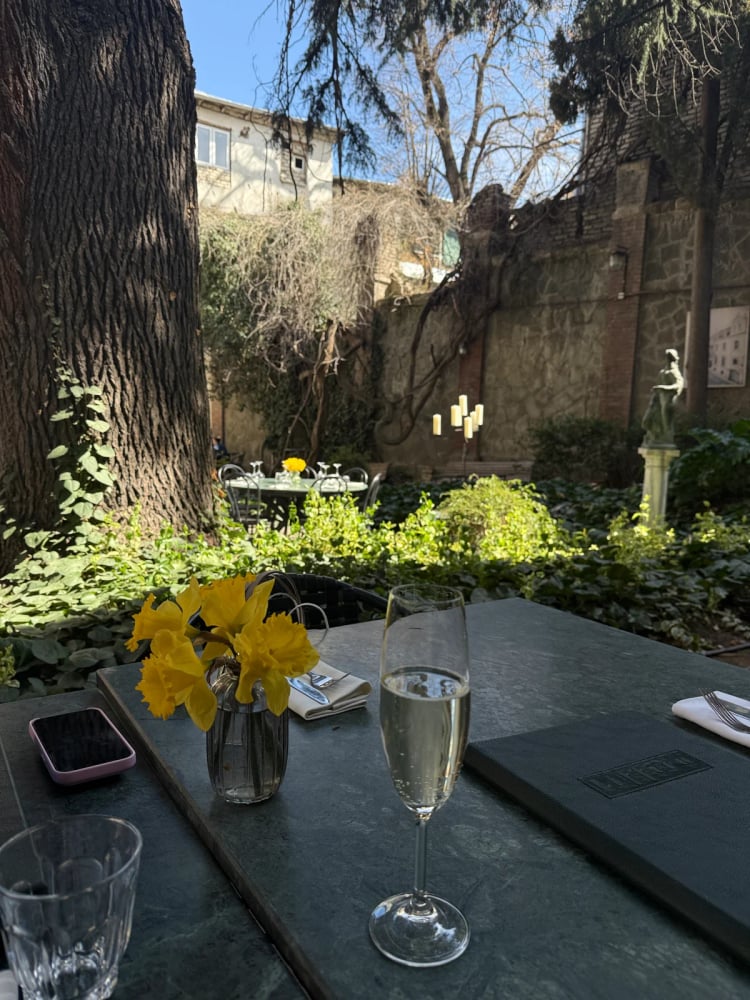 Restaurant Littera — Tbilisi