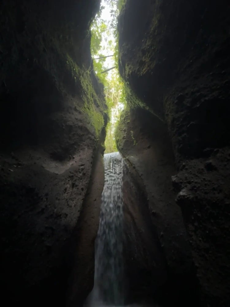 Grudugan waterfall — Bali