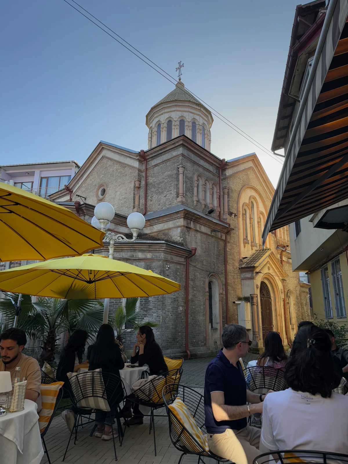 ნიშა რესტორანი • Nisha Restaurant