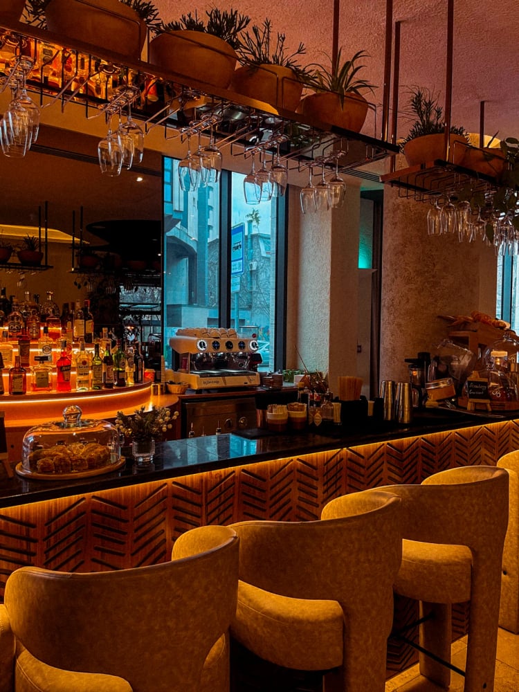 SWISS CAFE — Tbilisi