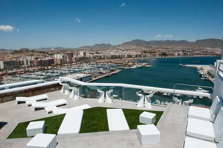 Cafeteria & Heladeria El Faro — Puerto de Mazarrón
