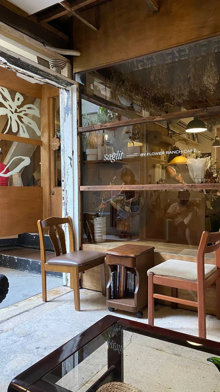 Saglit by Flower Ranch Cafe โ Makati City