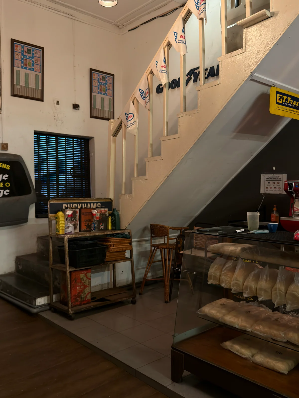 Garage Coffee Kopitiam