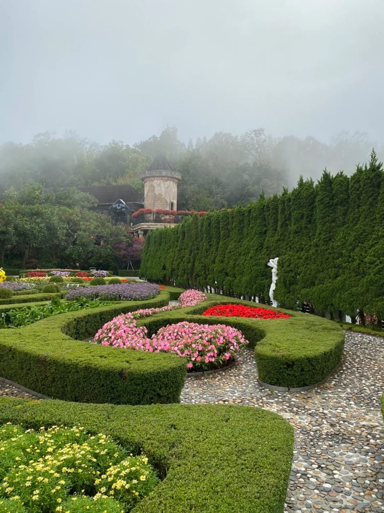 Love Garden Ba Na Hills Viewpoint — Da Nang