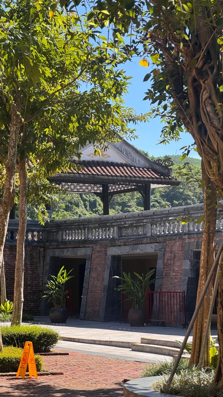 Ba Na Station — Da Nang