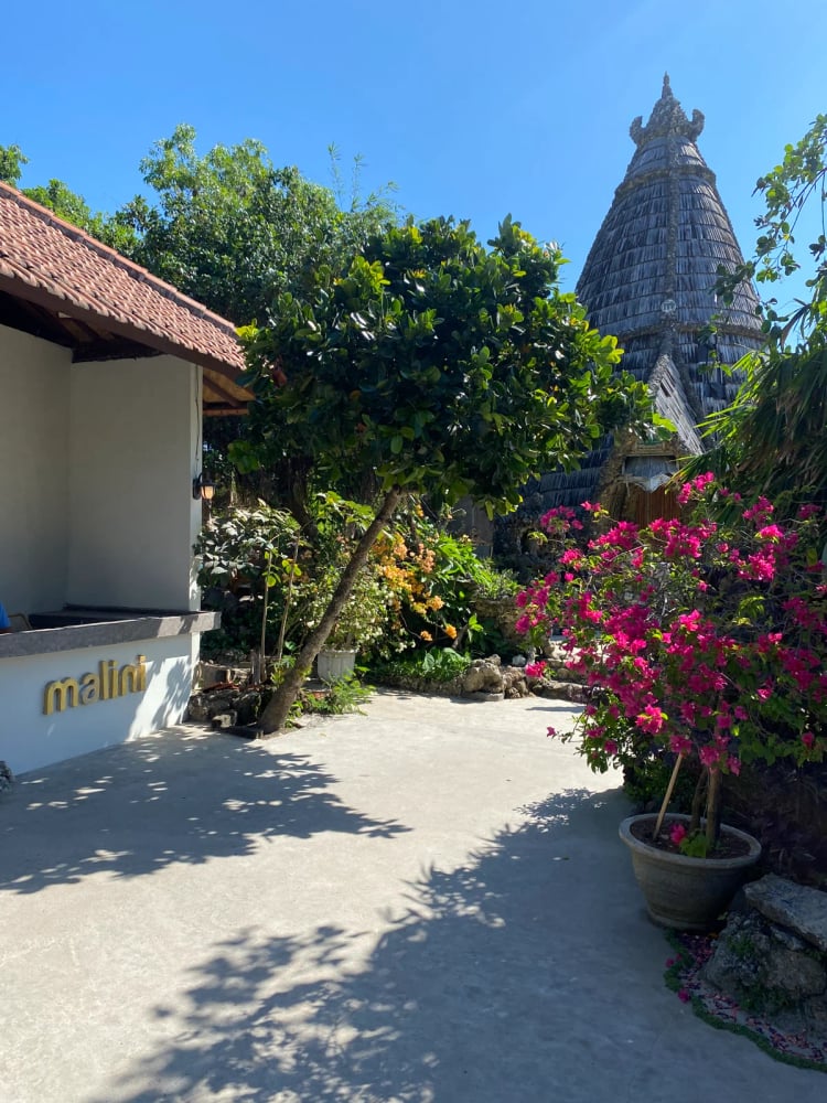 Malini Uluwatu - SEAFOOD & SUNSET — Bali