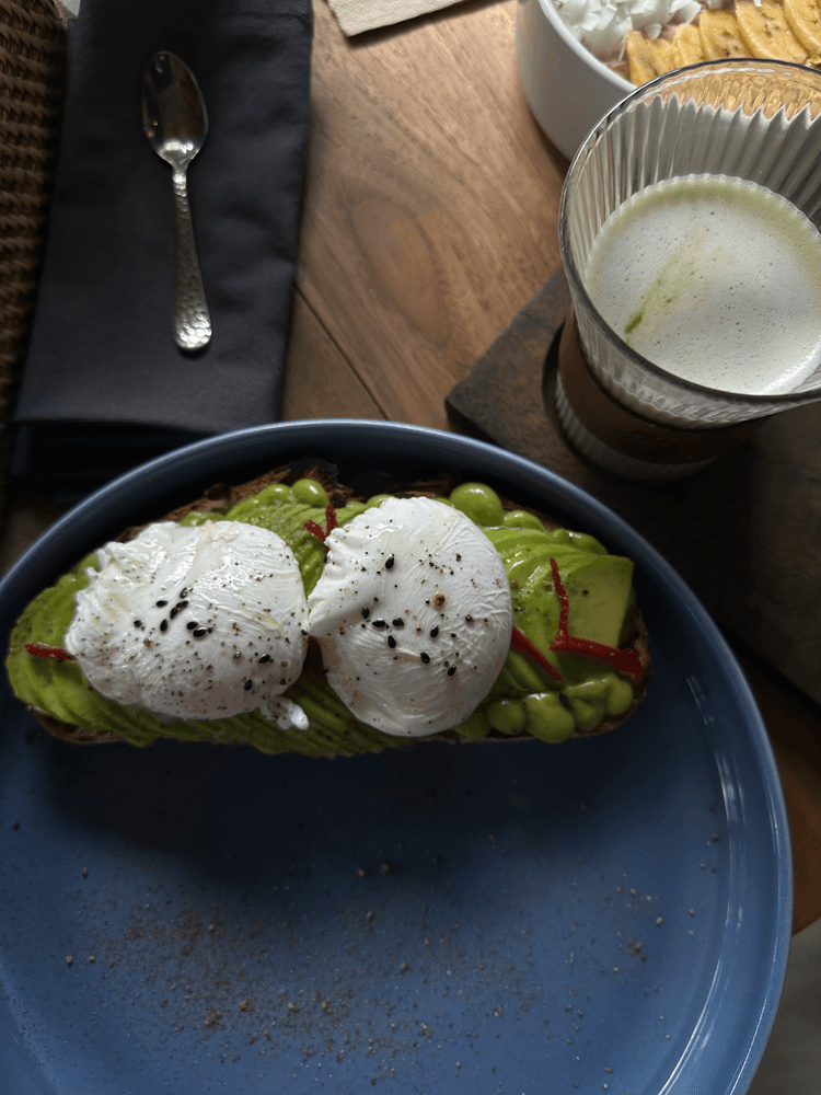 Long Play coffee & wine — Bali