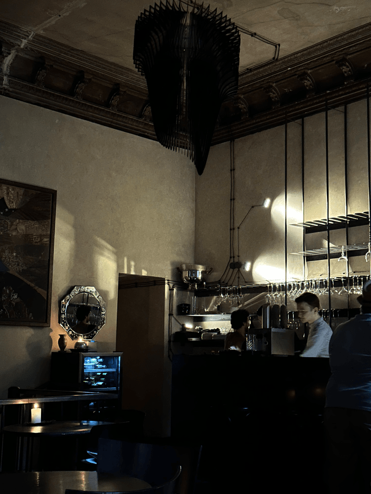 SNOBS Wine & Cocktails — Tbilisi
