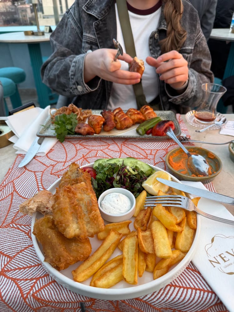 N'EVET İstanbul Rooftop Restaurant & Roof Bar — Istanbul