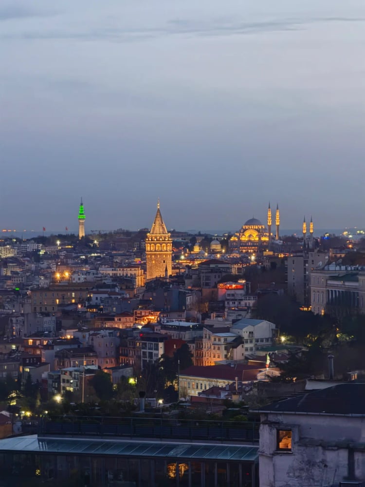 N'EVET İstanbul Rooftop Restaurant & Roof Bar — Istanbul