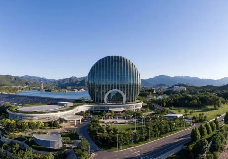 Sunrise Kempinski Hotel — Beijing