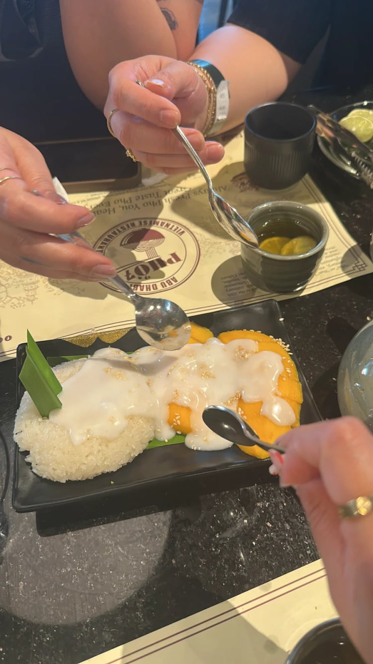 Pho 7 Vietnamese Restaurant Danat Branch — Abu Dhabi