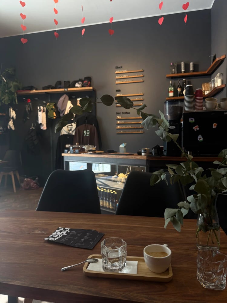 Rider's specialty coffee & boardshop — Mtskheta-Mtianeti