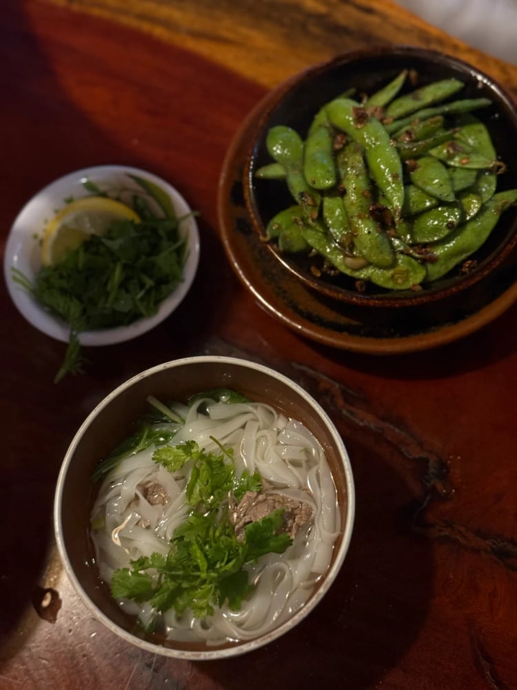 Saigon Kamimachi — Setagaya City