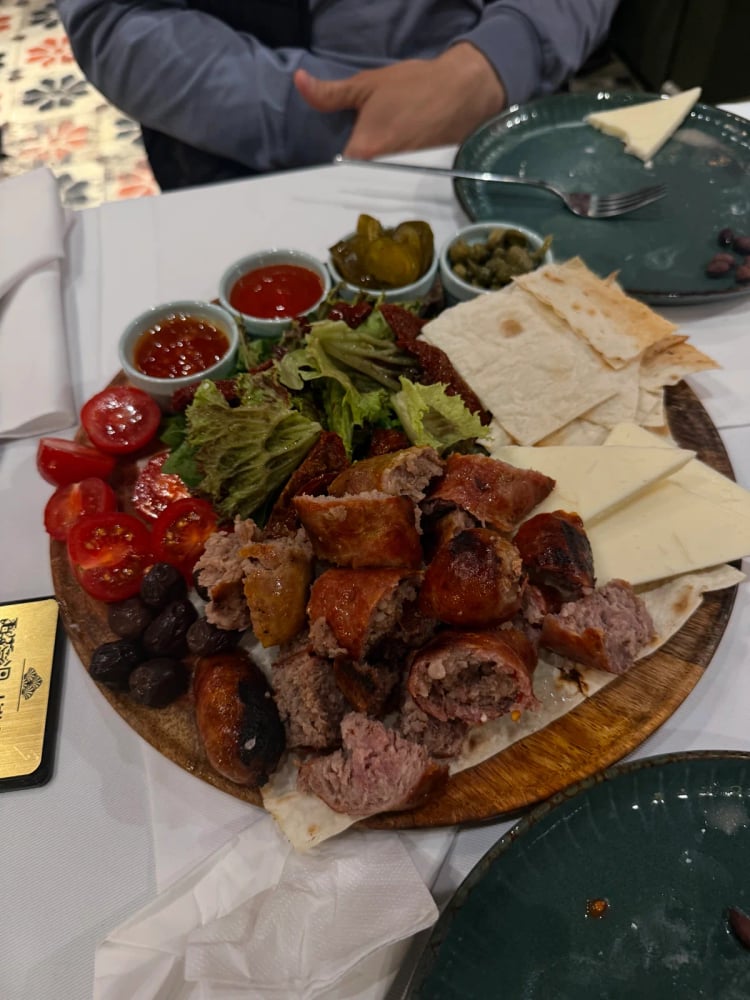 Oriental Bistro: Fine Casual Dining — Batumi