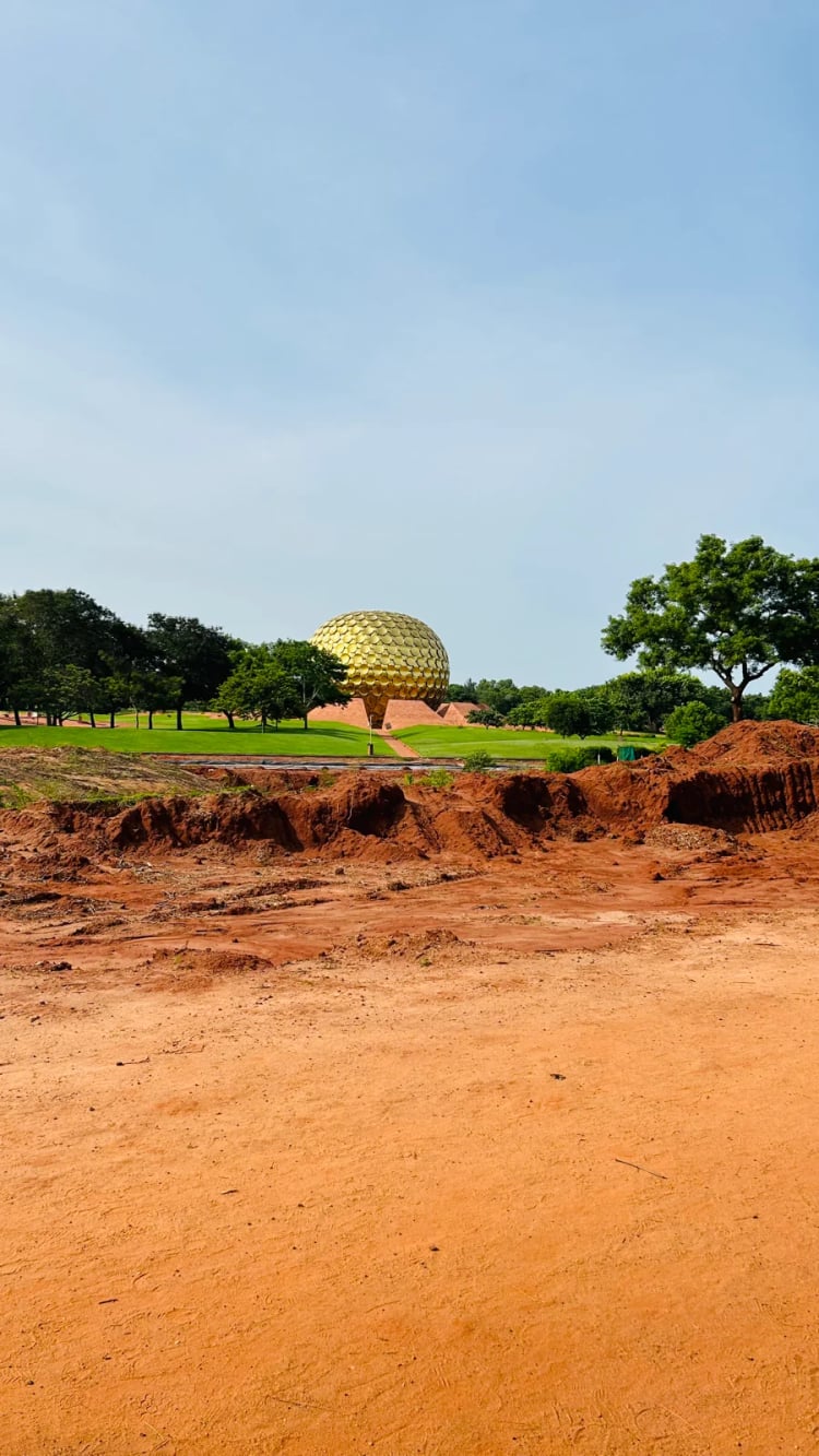 Auroville Matrimandir — Bommayapalayam