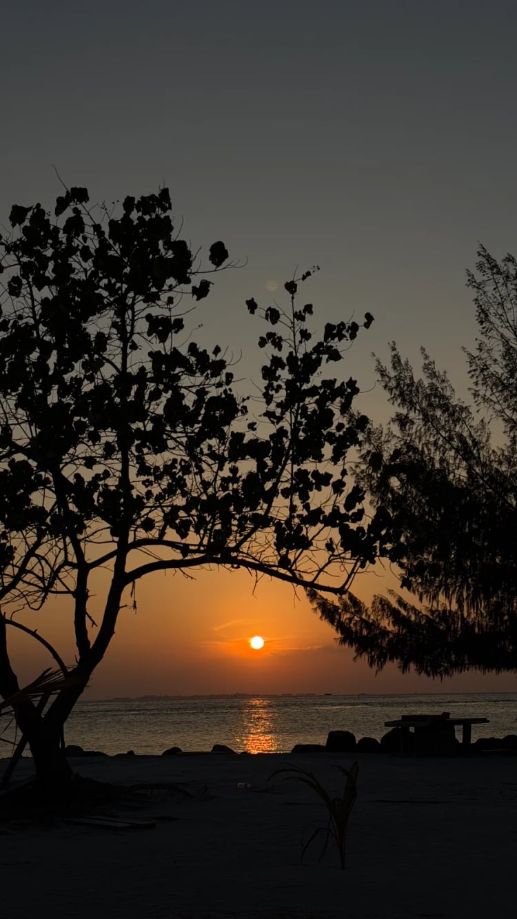 Hulhumalé Beach — Malé