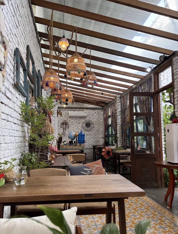 Nha He Coffee Shop — Natural Heritage Area Trang