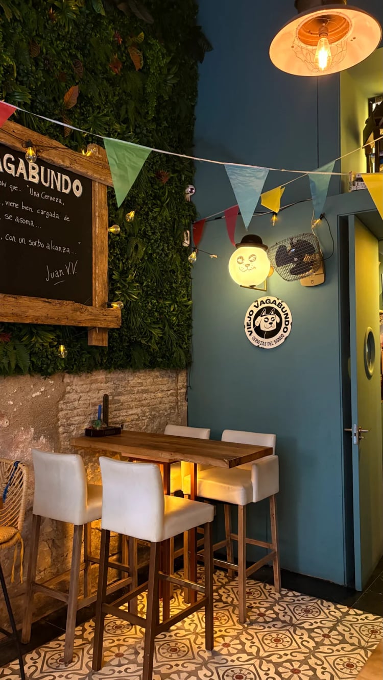 Viejo Vagabundo Cervecería & Vermutería — Alicante