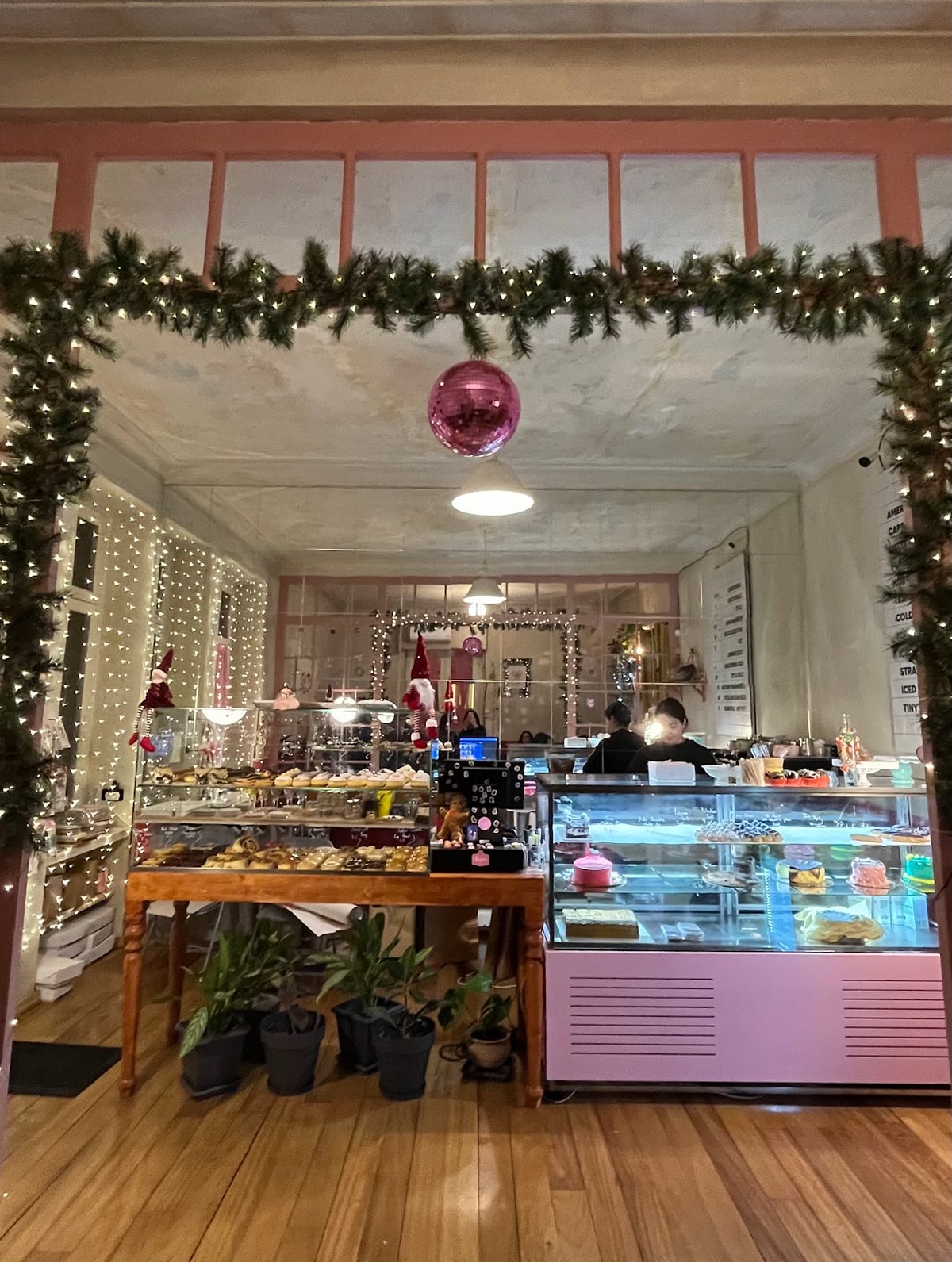 Ganjina Dessert Shop