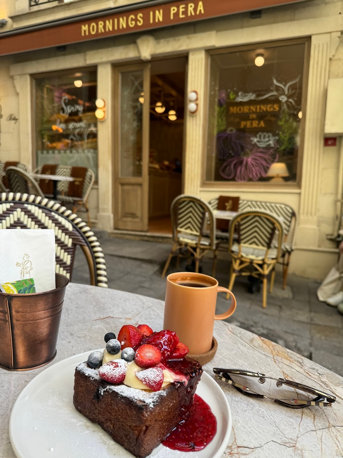 Mornings In Pera