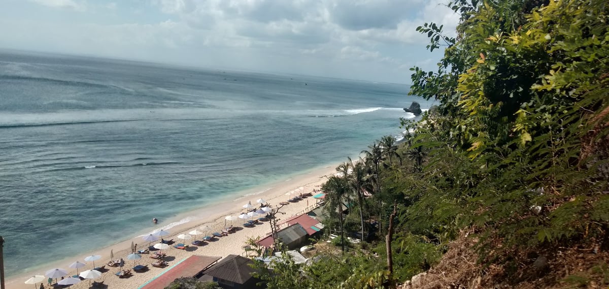 Thomas Beach