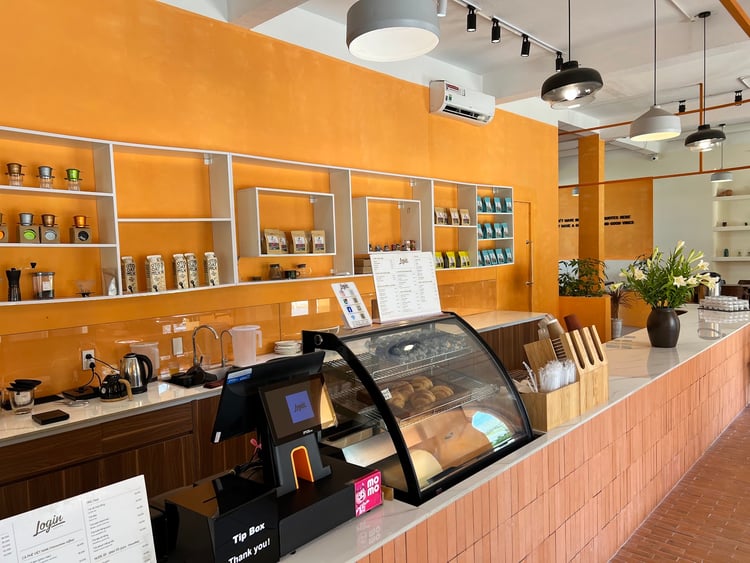 Login Coffee — Da Nang