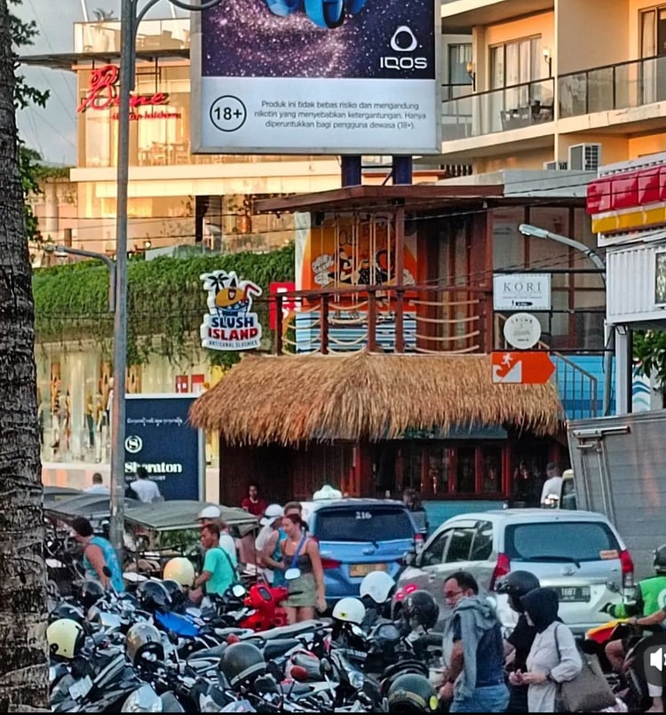 SLUSH ISLAND BEACHWALK — Bali