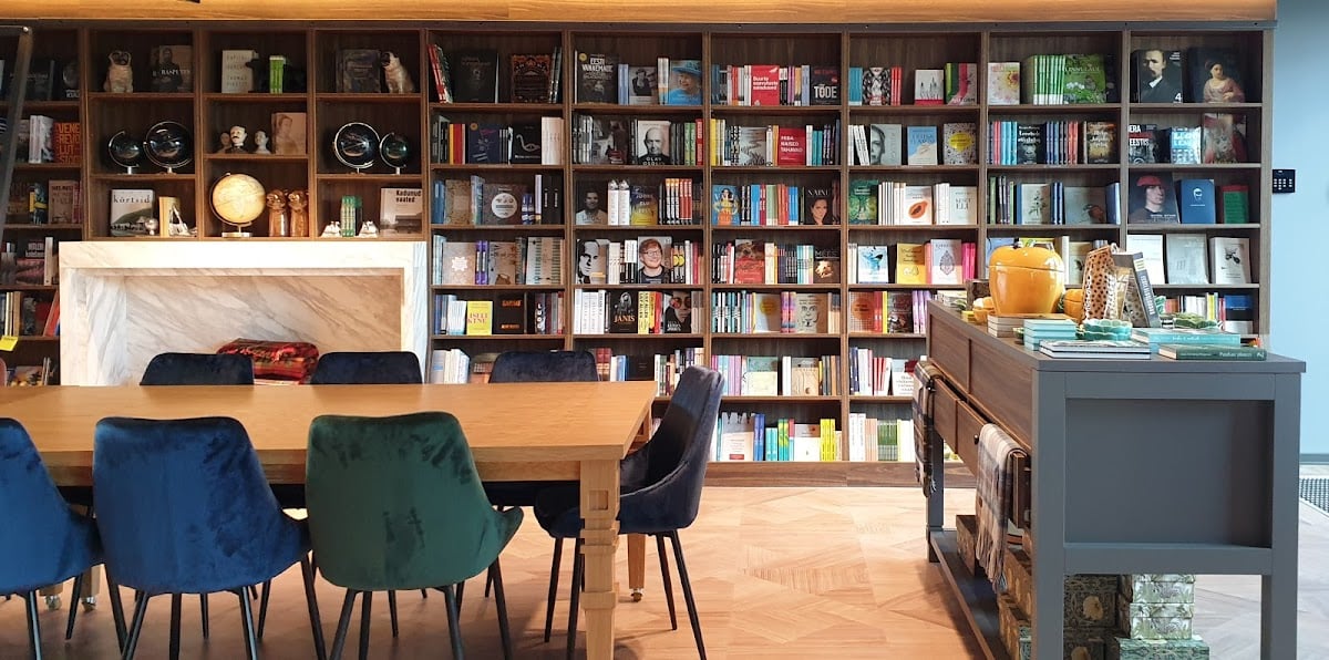 LITERAAT | Telliskivi Rahva Raamat