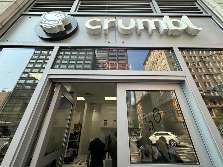 Crumbl — New York