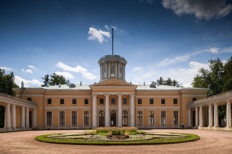 Museum-Estate Arkhangelskoye — Arkhangel'skoe