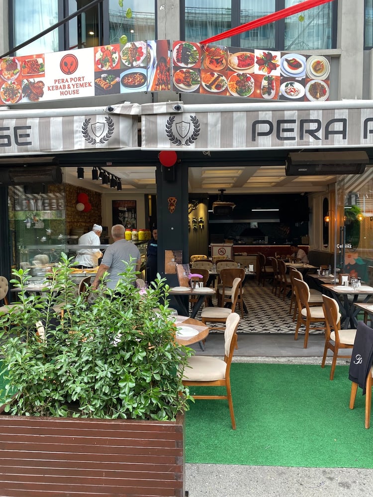 Pera Port Lounge — Istanbul