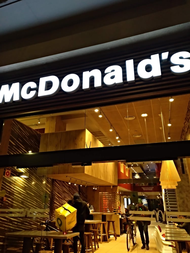 McDonald's | Liceu — Barcelona