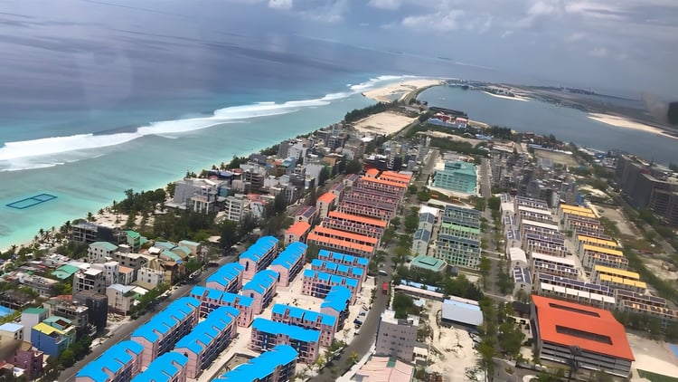 Hulhumale — Malé