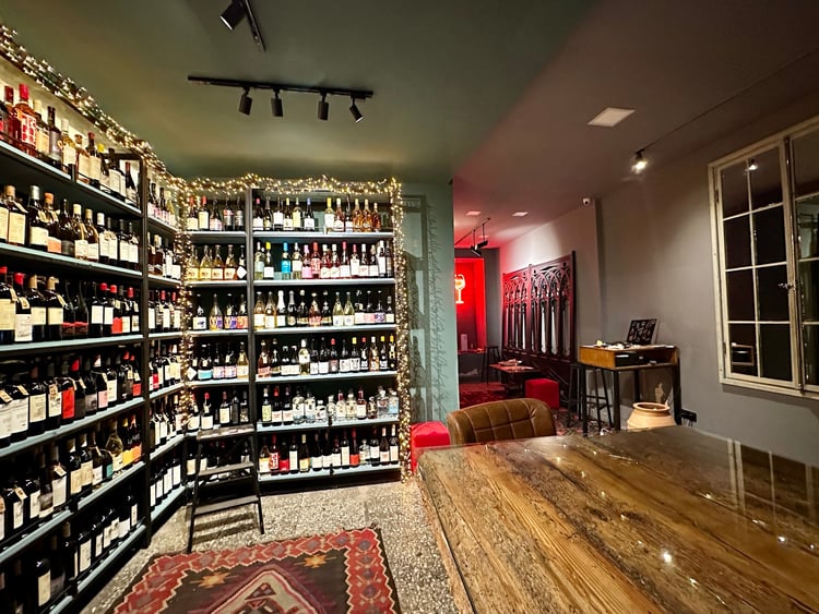 LOLA Wine Shop & Bar — Tbilisi
