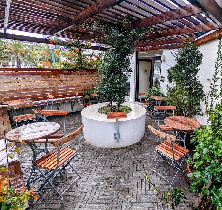 Pauline's — Cape Town