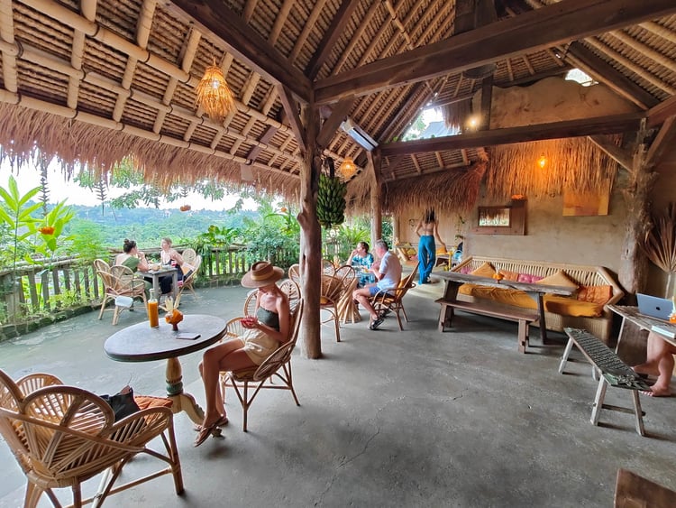 Yellow Flower Café — Bali
