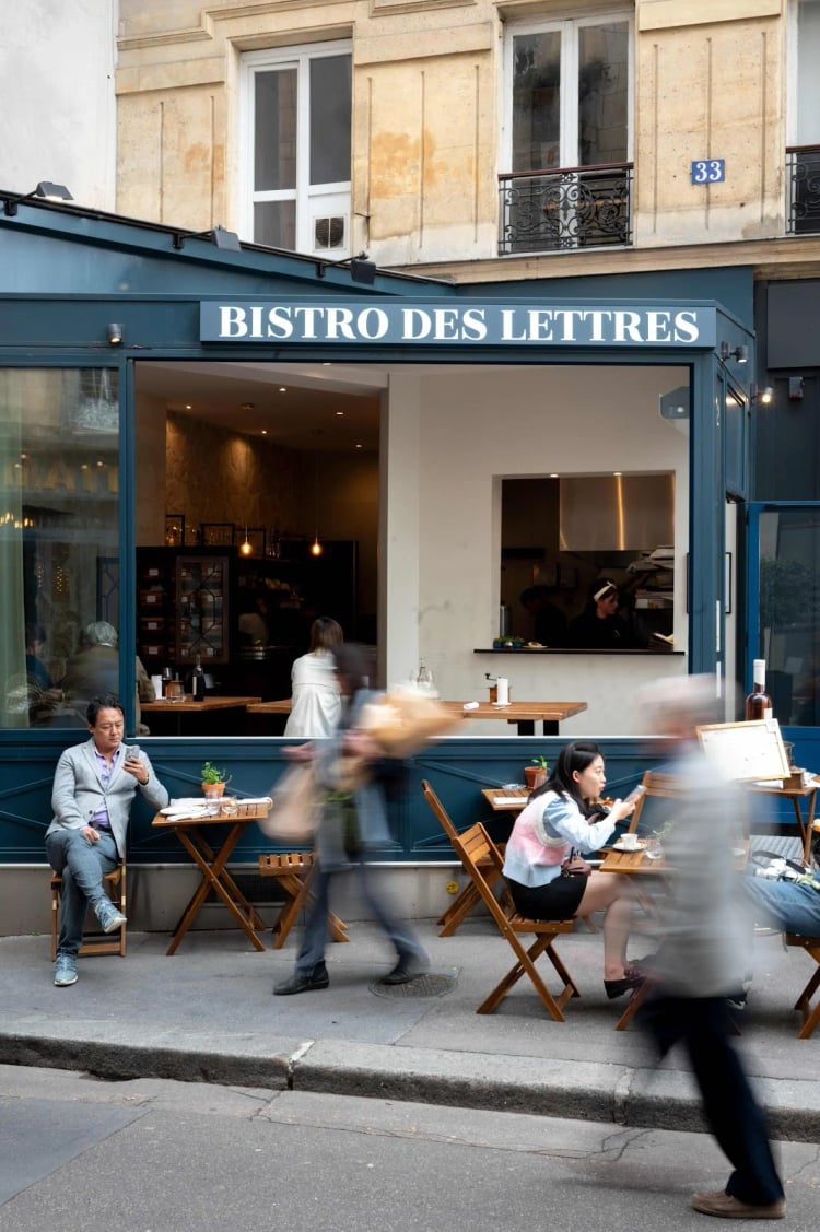 Bistro des lettres — Paris