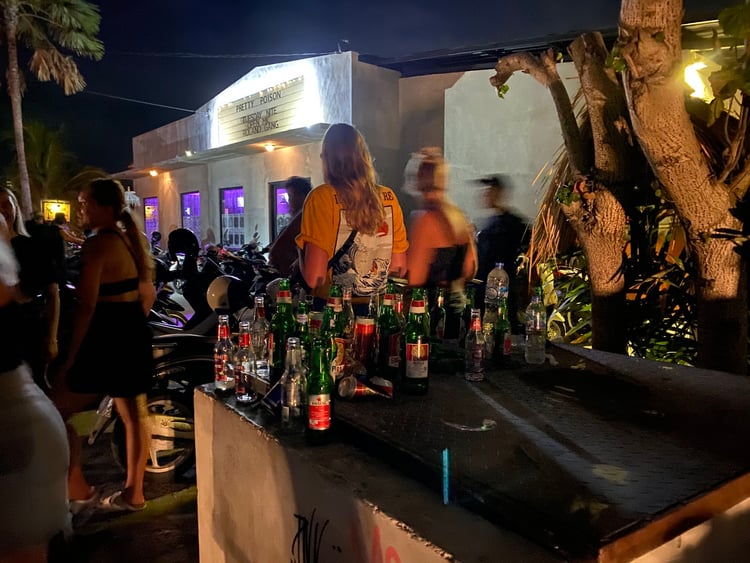 Pigstone Taphouse — Bali