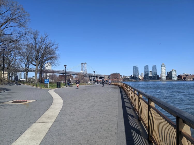John V. Lindsay East River Park — New York