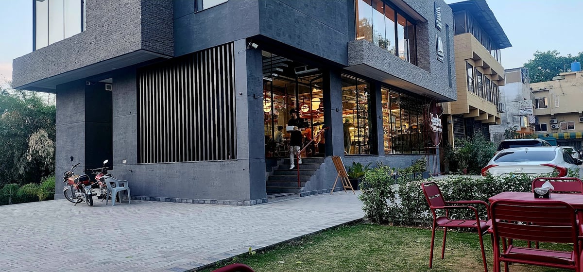 Feeka Coffee & Goods
