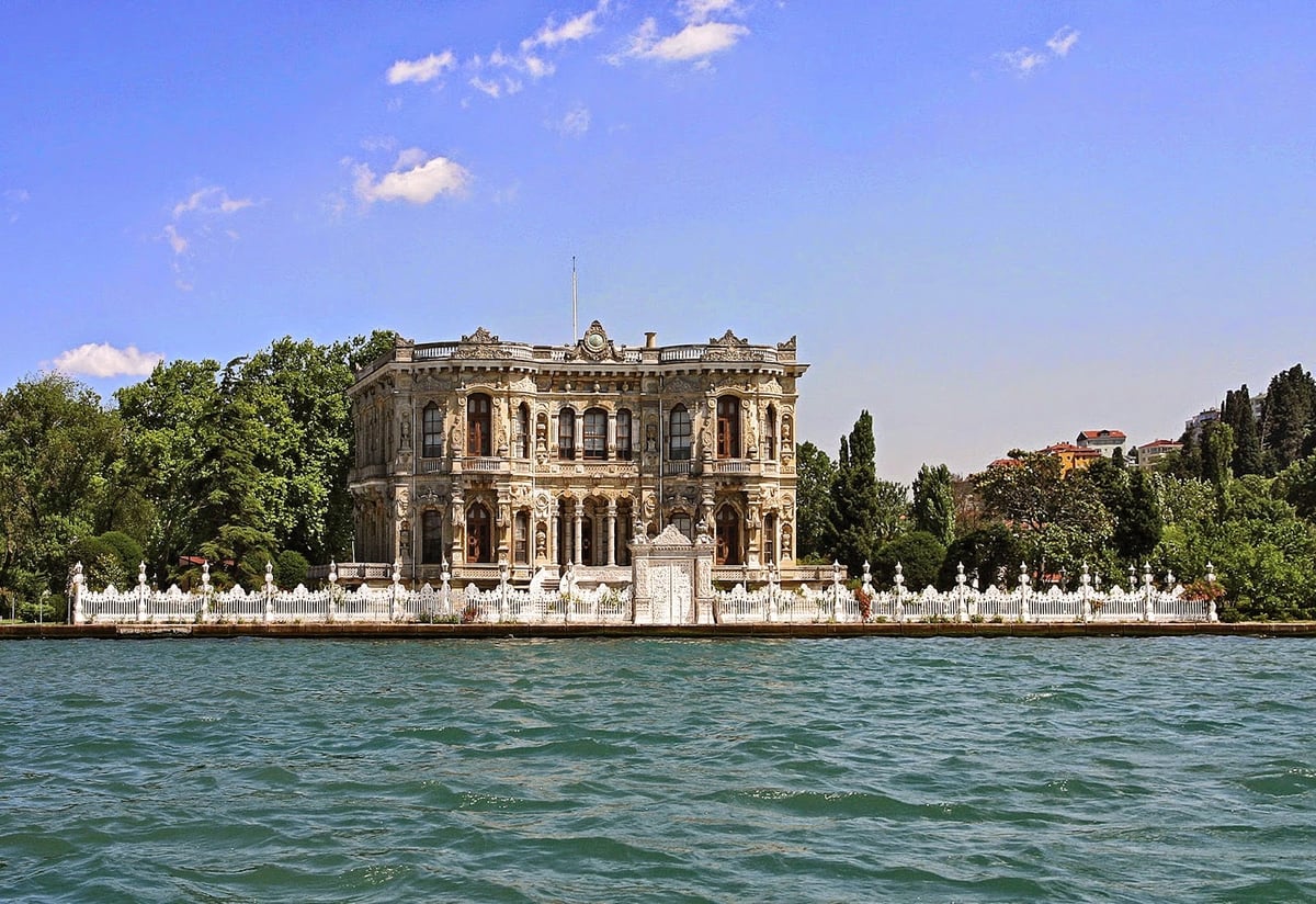 Küçüksu Pavilion