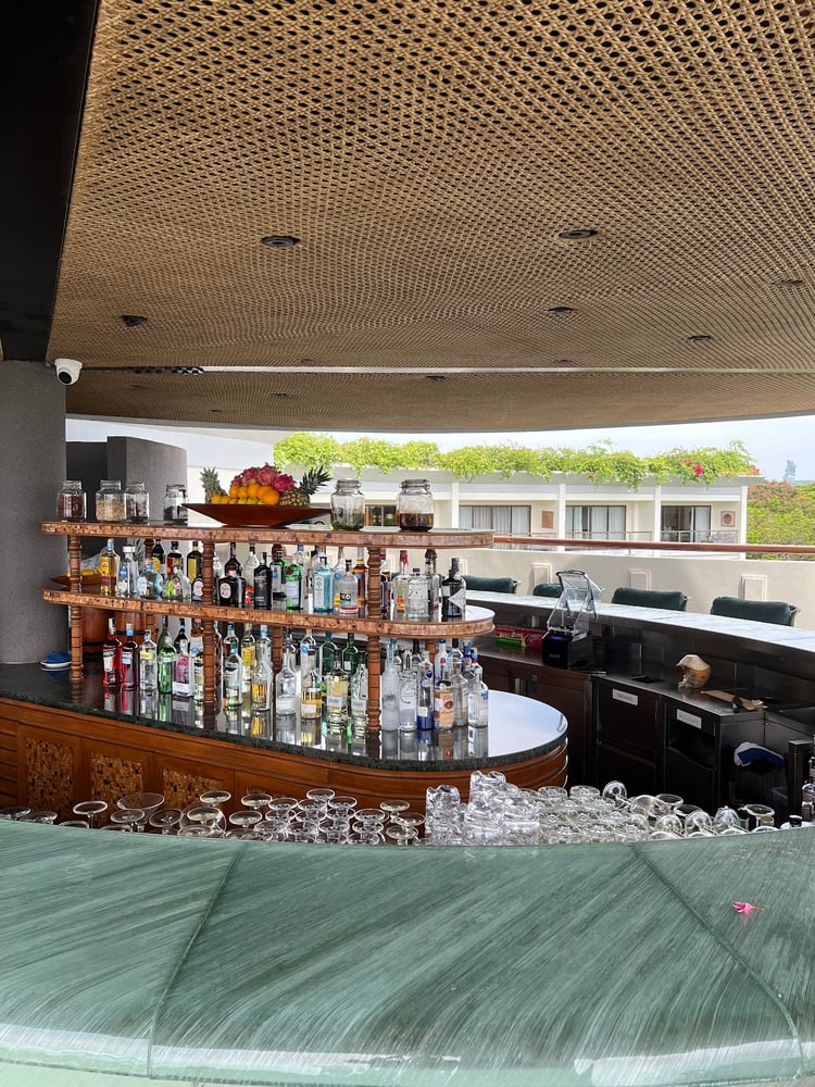 Luna Rooftop Bar — Bali
