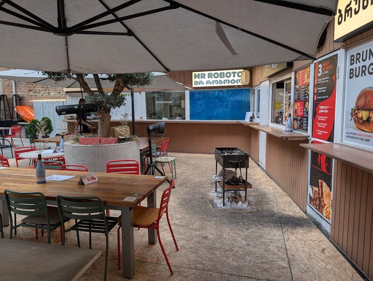 MR ROBOTO — Tbilisi