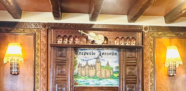 La Crêperie de Josselin — Paris