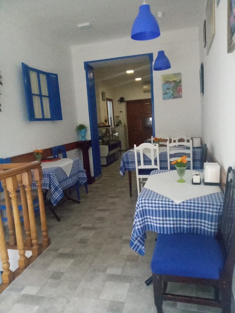 Cafe Ellada — Batumi